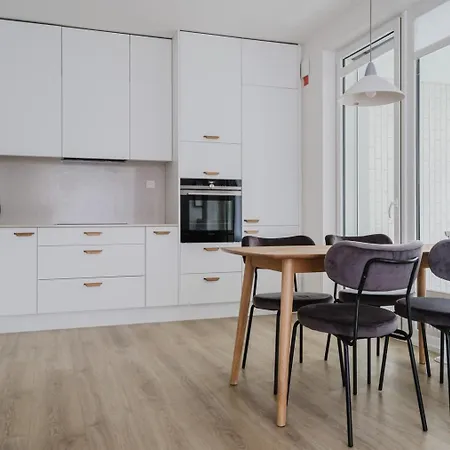 Blueground 7 Furnished With Balcony Prg-10