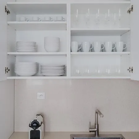 Blueground 7 Furnished With Balcony Prg-10 Διαμέρισμα Πράγα